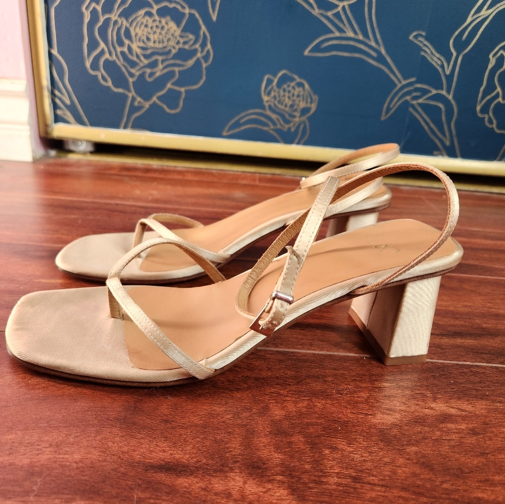 LOQ Dune Ara Dora Avila Roma Sandals Heels Strappy Low Nude Gold LoQ